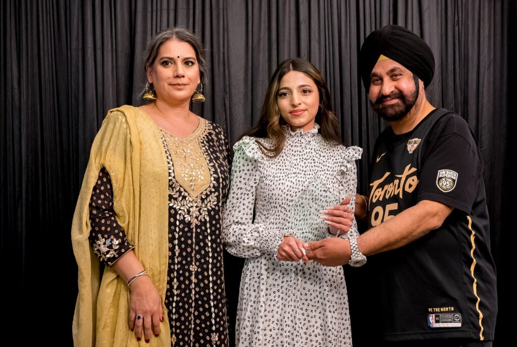 2022 RISING STAR Winner KASHAF AMANULLAH​
Thank You to the South Asian Community in Calgary, nominees, sponsors and attendees who support SAIA!